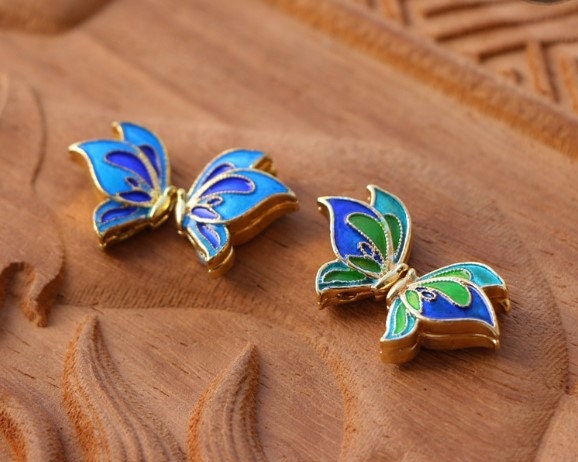 butterfly charms - cloisonne pendant - cloisonne beads - cloisonne butterfly - 4pcs brass plated gold bluish blue cloisonne bead