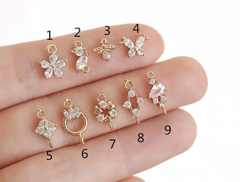 Cubic Zirconia Flower Charm - zircon charms -  zircon pendants  6pcs